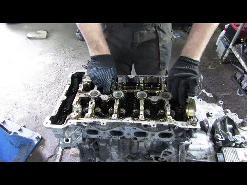 Видео: Как разобрать двигатель. Разбираем EP6 150 л.с. Часть 3.