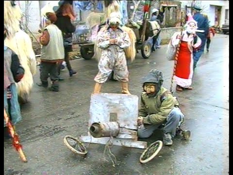 Видео: Сурва 2001 г. в село Полена 5