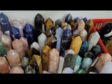 Видео: Натуральные камни