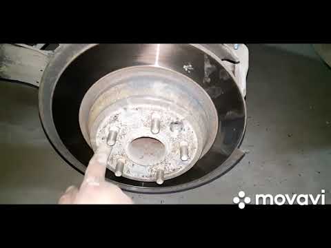 Видео: замена задних тормозных дисков и колодок FORD MONDEO 4