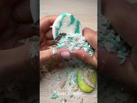 Видео: Резка обмылков 💚 Расслабляющие звуки 💚 Cutting dry soap