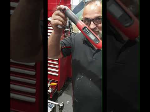 Видео: Ремонт двигателя 1HZ, часть 1