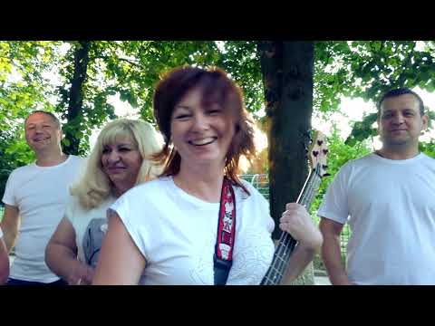 Видео: Музыкальный клип родителей для выпускников 2019