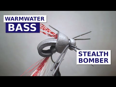 Видео: Вязание мушек для Stealth Bomber (мушки для ловли тепловодного окуня и мелкой рыбы)