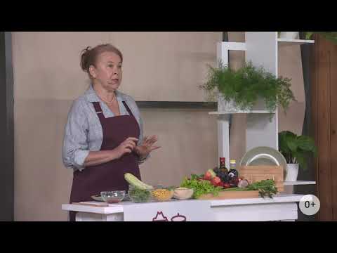 Видео: Спагетти из кабачков под овощным соусом | Полезный рецепт от Ирины Волковой