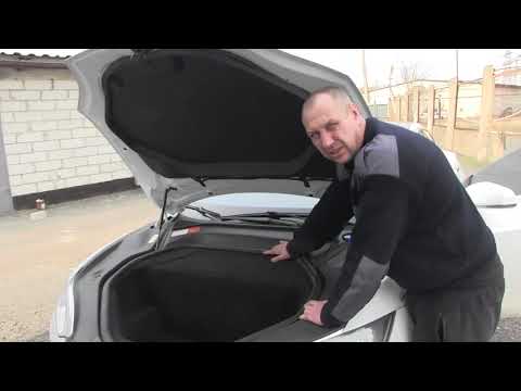 Видео: Ремонт авто Tesla Model S. Открыть электрокар Тесла Модел S без ключа, используя аккумулятор.