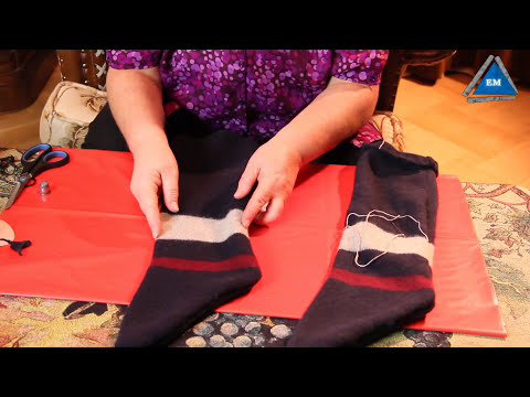 Видео: Это самые теплые НОСКИ! Сделала  из старого свитера. ВЫ О ТАКИХ и не знали