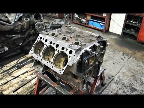 Видео: Капитальный ремонт Двигателя OM501 LA Мерседес Актрос / часть 1: Разборка / Инфорком