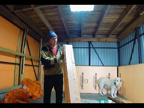 Видео: Строим сами теплый крольчатник. Теплый пол в крольчатник?