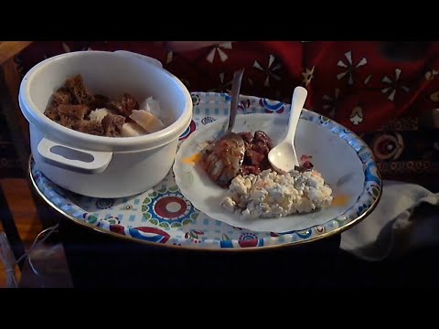 Видео: Я один отмечаю новый 2013 год