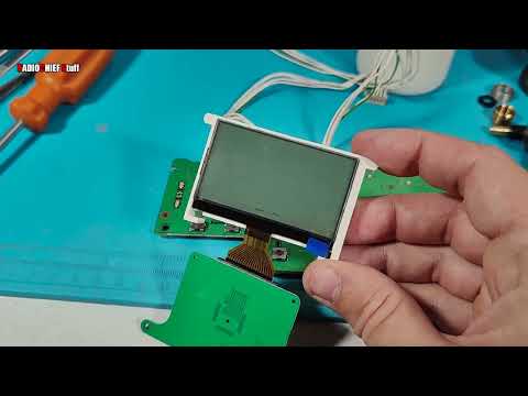 Видео: Начистил морду Yaesu FT-897 и поменял дисплей! Замена дисплея трансивера - Stuff
