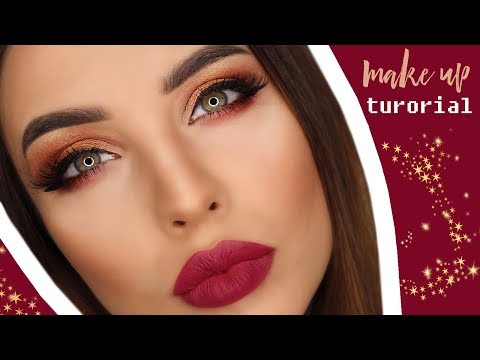 Видео: НОВОГОДНИЙ МАКИЯЖ | ЛЕГКИЙ ВАРИАНТ