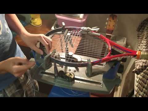 Видео: Гибридная натяжка теннисной ракетки HEAD RADICAL JR 16*19 в 4 узла