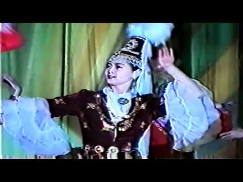 Видео: "Айша бибі туралы аңыз" биі. Орындаушы "Айша бибі" фольклорлық этнографиялық би ансамблі