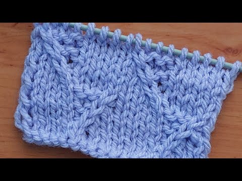 Видео:  Интересный 👍 узор спицами для кардигана, жилета, туники. 