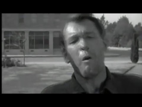 Видео: Утро - И всюду запах затухших свечей (sub. Español)