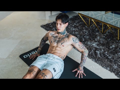 Видео: Полная 20-минутная тренировка для всего тела, направленная на похудение (следуйте инструкциям)