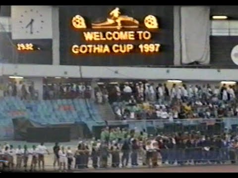 Видео: ЖФК "Надежда" СК "Орлёнок" в Швеции на Gothia Cup 1997 - часть 1