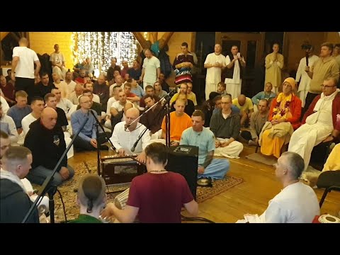 Видео: Ачьюта Прия - киртан 18.10.23