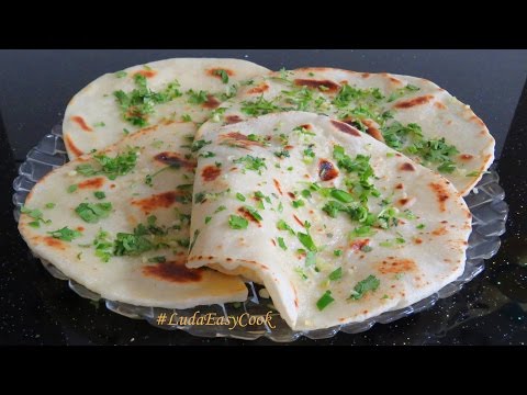 Видео: ЛЕПЕШКИ НА КЕФИРЕ С ЗЕЛЕНЬЮ Индийский ЛАВАШ НААН - Indian NAAN bread recipe - Banh xeo An do