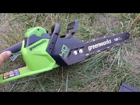Видео: аккумуляторная пила greenworks и аккумулятор с алика для неё