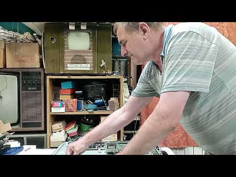 Видео: Плазма Panasonic TX-PR50ST60 Ремонт.