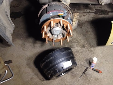 Видео: ребилд передних тормозов