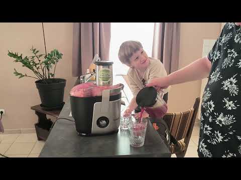 Видео: Сок свеклы, пастернак, сельдерей, корень сельдерея 