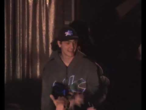 Видео: Рэп концерт в НК "Космо" при участи группы СКС (Спина к спине) и D.O.B. Community (г. Днепр, 2006)