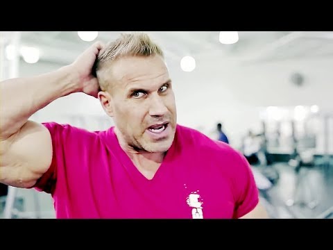 Видео: ПЛЕЧИ КАК ШАРЫ! СЕКРЕТЫ ДЖЕЯ КАТЛЕРА (На русском, ПампТВ)