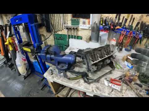 Видео: Митсубиши Аутлендер ремонт стартера.