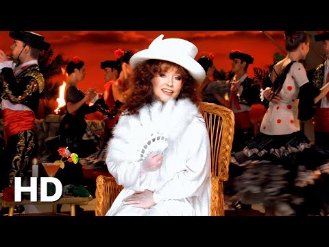 Видео: Алла Пугачёва - Голубка (Official HD Video)