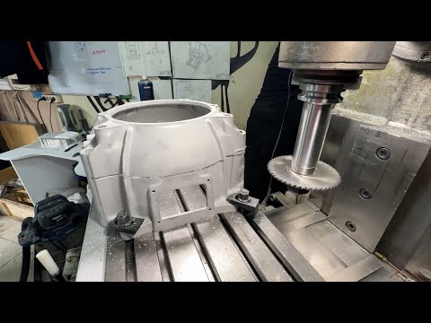 Видео: #ЧП-64 Установка дизельной КПП на бензиновый Isuzu 3.5л мотор