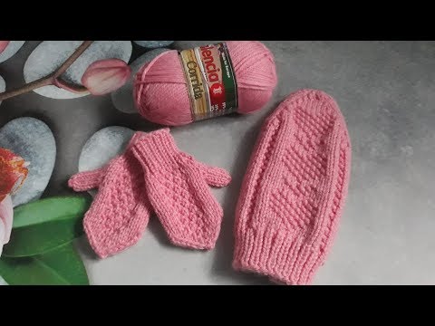Видео: Комплект "Нежность". Шапка, шарф, варежки  спицами. Часть 5. Варежки, вяжем пальчик.