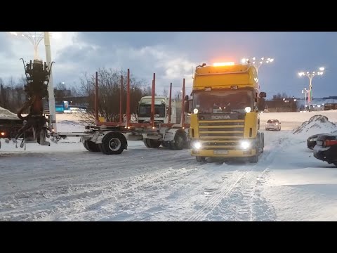 Видео: Снегопад! Все буксуют / Поднять кабину в -25 / И снова дрифт