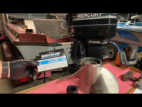 Видео: Как установить комплект гребного винта и ступицы на подвесной мотор MERCURY