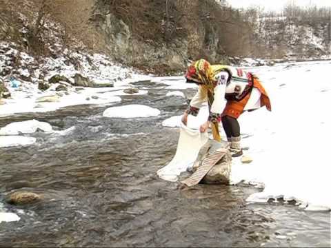 Видео: Вічне древо, колядує Пістинь