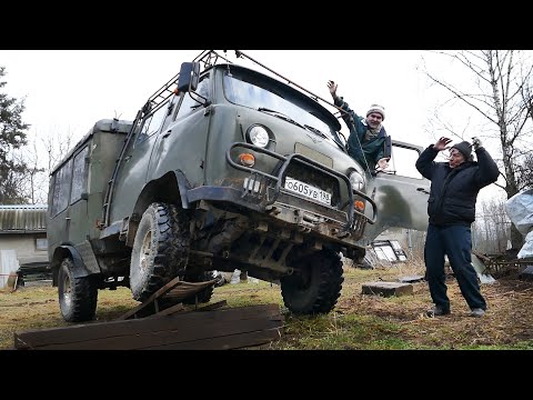 Видео: Самая удивительная УАЗ БУХАНКА которую мы видели!