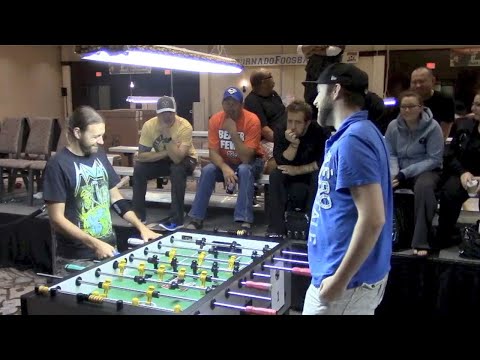 Видео: Райан против Тони. Финал чемпионата штата Техас в одиночном разряде 2015 года