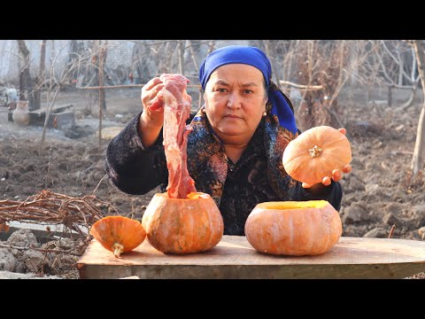 Видео: Готовим вкусное блюдо из внутри тыква | Cooking a delicious dish from inside a pumpkin