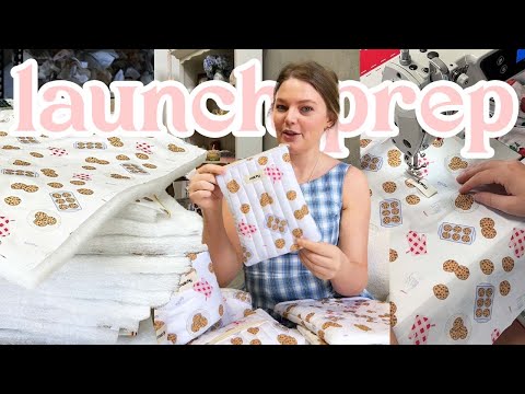 Видео: СОЗДАЕМ РОЖДЕСТВЕНСКУЮ КОЛЛЕКЦИЮ 🥛🍪 Пошив и подготовка большого количества стеганых косметичек + ...