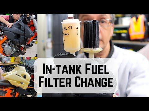 Видео: Как заменить топливный фильтр в баке на KTM 500 EXC-F