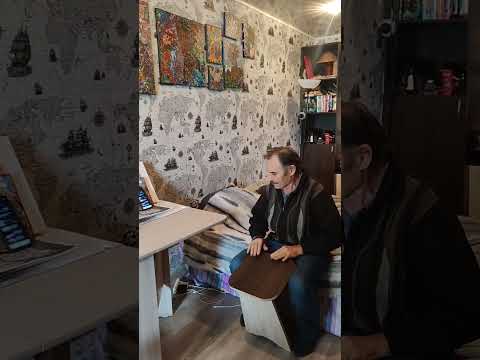 Видео: Дедушка пришел в гости 🥰