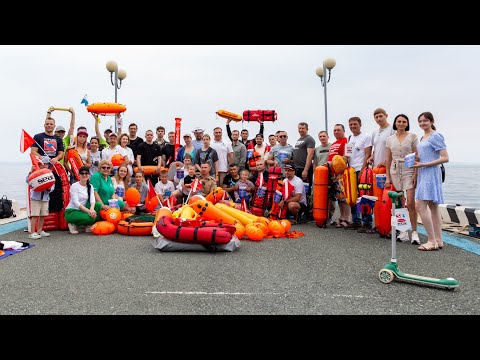Видео: Человек под буем