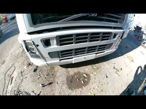 Видео: Замена Масла в Двигателе ,без ямы - VOLVO FH. (10w-40 / VDS -3)