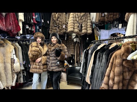 Видео: 💥 ШУБЫ НА САДОВОДЕ У РОМАНА 💎 МОДНЫЕ ИДЕИ И СТИЛЬНЫЙ ДИЗАЙН, 👜 в 🎁