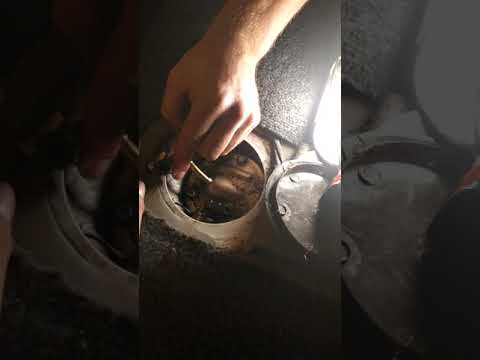 Видео: Замена фильтра бензонасоса. Nexia