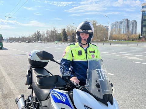 Видео: Мотополиция хезмәткәрләре белән рейдка чыктык