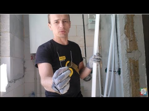 Видео: Как закрепить пластиковый короб