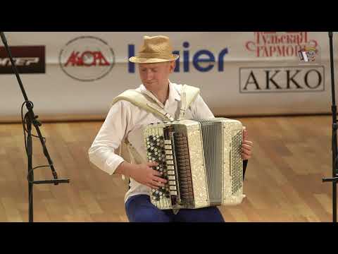 Видео: Эдуард Аханов "Ирландия" - Баян и баянисты 2020 / Eduard Akhanov "Ireland" - ХХXII Bayan Festival